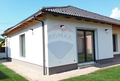 Casa de vanzare noua construita in 2025 - 20
