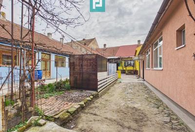 Apartament cu 2 camere semidecomandat în Aradul Nou - 12