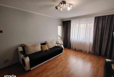 Apartament cu 3 camere decomandat în Micro 11 - 4