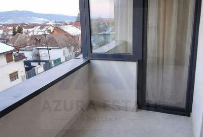 Apartament cu 3 camere în Lazaret - 4
