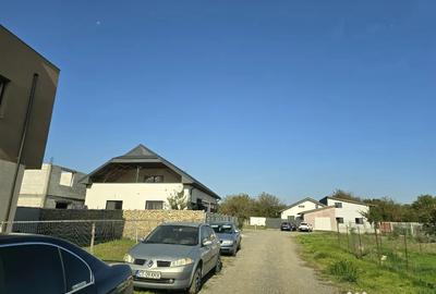 Teren de 365 mp, în Km 5 - 1