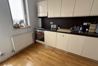 Apartament cu 3 camere decomandat în Romană - 12