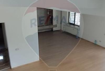 Casa / Vila Otoprni Ilfov  de vanzare - 11