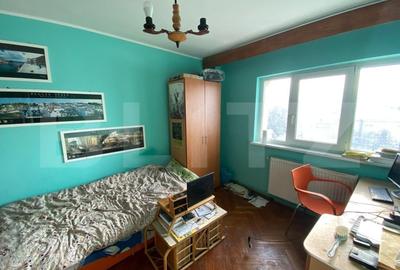 Apartament 4 camere, 81 mp, decomandat, zona ultracentrala