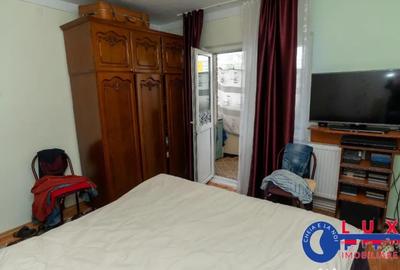 Apartament cu 3 camere decomandat în E3 - 10