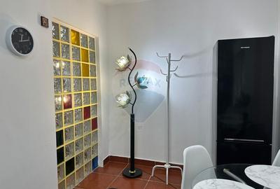 Apartament cu 3 camere de inchiriat in Andrei Muresanu - 11