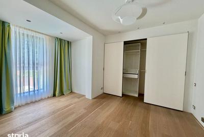 Casă cu 8 camere cu Teren 1000 Mp în Central - 5
