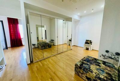 Aleea Privighetorilor- Penthouse 833 mp utili mobilat complet 3600 Euro + TVA - 13