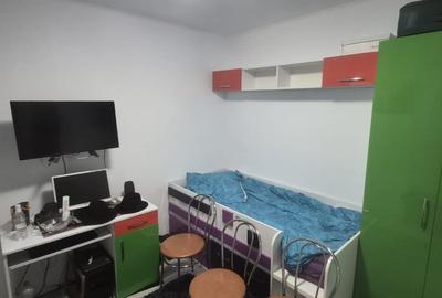 Apartament cu 3 camere decomandat în Exterior Sud - 11