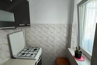 Inchiriere garsoniera bloc G7, etaj 8 - 6