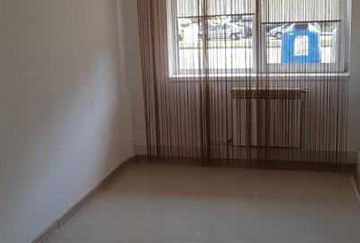 Spațiu comercial, în Popoveni - 1