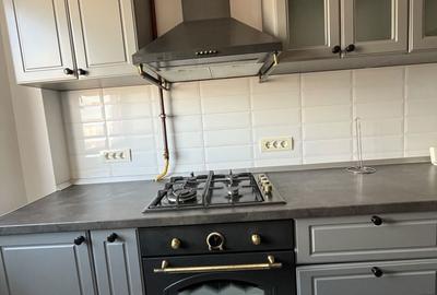 Apartament cu 2 camere decomandat în Casa de Cultură - 1