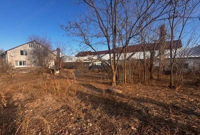 Teren de 2600 mp, în Central - 4