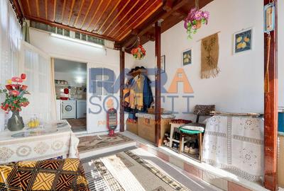 Casu?a frumoasa la ?ara cu toate condi?iile necesare - 4