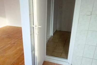 Apartament cu 5 camere în Central - 3