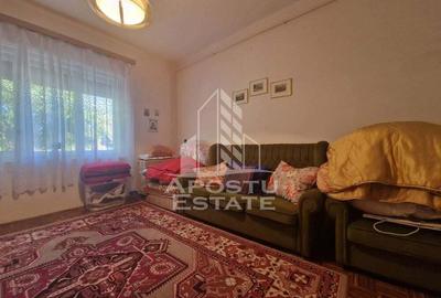 Casă cu 4 camere cu Canalizare în Central - 14