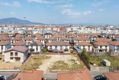 Teren Construcții intravilan de 775 mp, în Central - 1