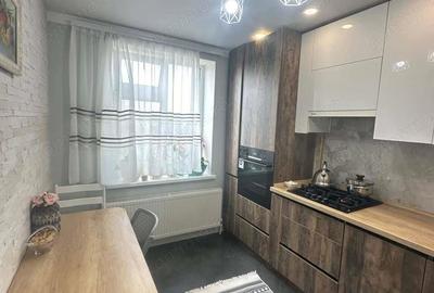 Apartament cu 3 camere decomandat în Dristor - 1