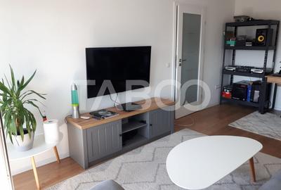Apartament 47mpu de vanzare 2 camere cu balcon 6mp zona Mihai Viteazul - 1