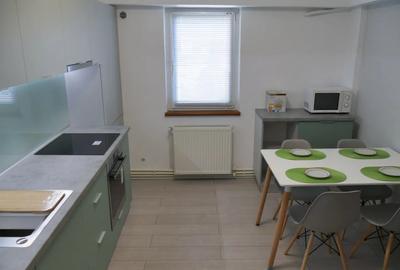 Apartament cu 3 camere decomandat în Tomis III - 4