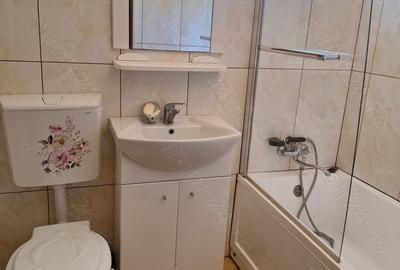 Apartament cu 3 camere semidecomandat în Central - 4
