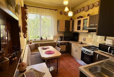 Apartament cu 3 camere în Central - 2