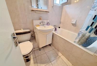 Apartament 2 camere semidecomandat , zona Milcov - 8