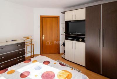 Vila 7 camere - Babana - Arges - teren 4391 mp - fara comisi - 3