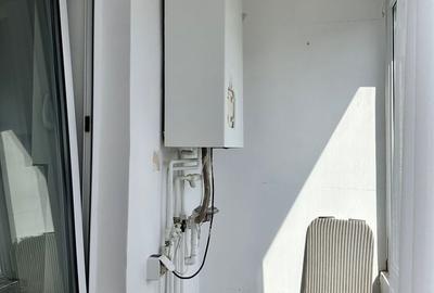 Garsonieră decomandată în Central - 7