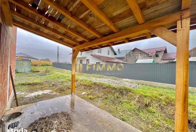 Casă cu 4 camere cu Teren 400 Mp în Șcheia