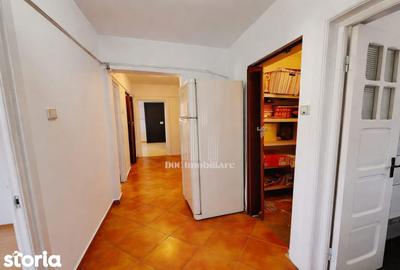 Apartament cu 3 camere decomandat, mobilat în Tineretului - 6