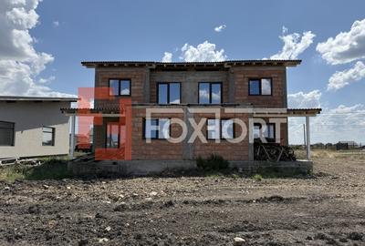 Duplex 4 camere si asfalt, Sacalaz - Parter + Etaj - ID V5368 - 2