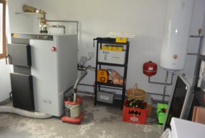 Casa P+E, la 15 km de Poiana Lacului, finisata, mobilata,  teren 7500mp, - 18