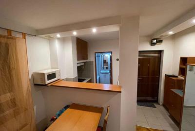 Apartament decomandat în Central