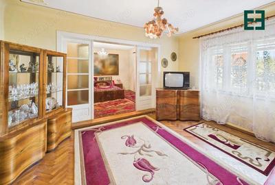 Casă cu 10 camere cu Teren 1437 Mp în Nord - 7