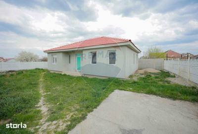 Casă cu 3 camere cu Teren 455 Mp în Sânmartin - 17