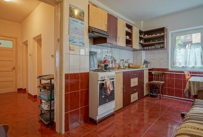 Casă individuală cu 5 camere cu Canalizare în Drumul Poienii - 7