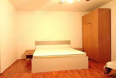 Garsonieră decomandată în Decebal - 2