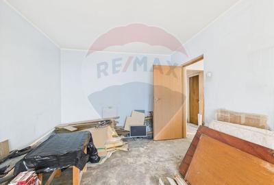 Apartament cu 3 camere in bloc reabilitat in zona Valea Ialomitei - 2