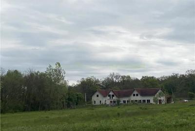 Casă cu 10 camere cu Teren 10000 Mp în Rupea - 15