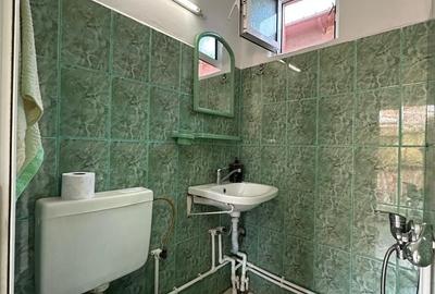 Casă cu 10 camere cu Canalizare în Est - 7