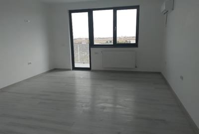 Vând apartament cu 3 camere bloc nou Ovidiu Vând apartament cu 3 camere bloc nou Ovidiu - 2