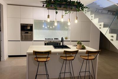 Casă individuală cu 4 camere cu Garaj în Corbeanca - 3