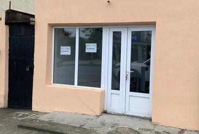 Spațiu comercial, de 20 mp, în Central - 6
