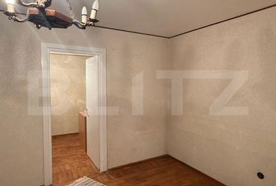 Apartament cu 3 camere decomandat în Roșu - 4