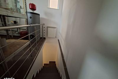 Casă cu 6 camere cu Teren 700 Mp în Iancu Nicolae - 15