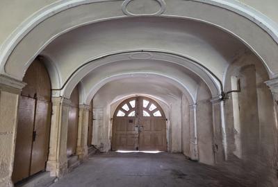 Apartament spectaculos  de vânzare în Palatul Teleki – Clădire monument  istoric - 11