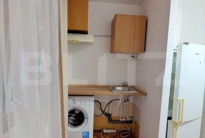 Garsonieră în Baza 3 - 4