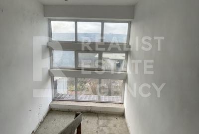 Casă individuală cu 10 camere cu Canalizare în Schitu Duca - 7