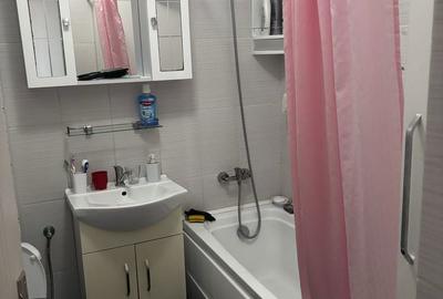 Apartament cu 2 camere decomandat în Roșu - 2